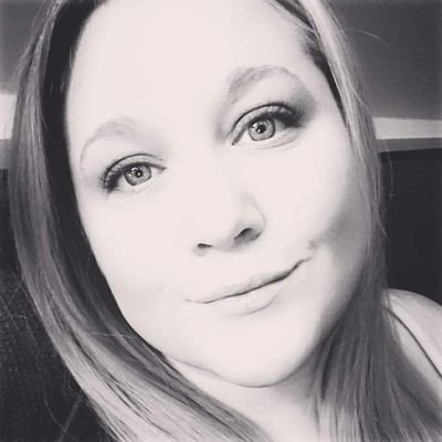 mandaranderson's profile picture. Wife ❤ Mother to future scientists of the 🌊 & 🌙 Wanderluster ⛺