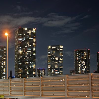 shutokoexp's profile picture. 勉強するためだけのアカウント。不動産/オーナー業/ゆるディベロッパー/タワマン/都内/ポルシェ/首都高/資格