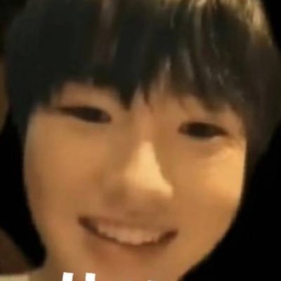 suaq1233's profile picture. 