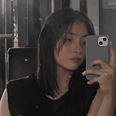 airabelx's profile picture. 