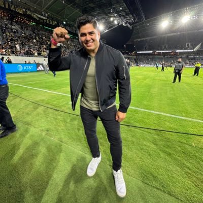 Fútbol 🎮 ⚽️ Sports Gaming |Opinions are my own 🤙🏼| Personal channel 👤| 🗣🎙🇪🇨 🇺🇸