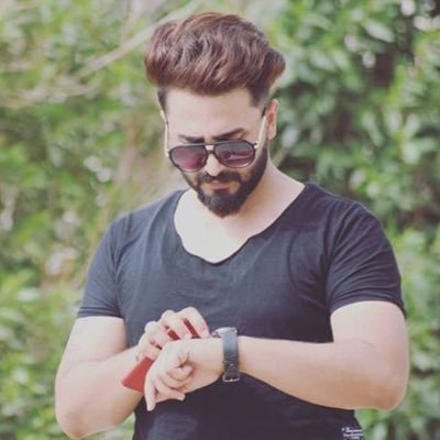 cv13eds's profile picture. كل شي حولك غير مؤثر حتى تمنحه قيمة 💁🌸