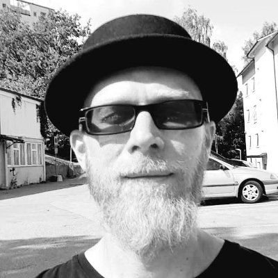 Coding family guy interested in sci-fi and aikido