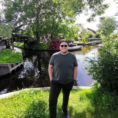 drlprn's profile picture. 