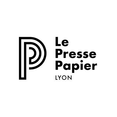 Artisan d'Art Créateur & fabricant de papier peint et textile d’exception depuis 2012 #papierpeint #wallpaper #textile #ecofriendly #ameublement #madeinfrance