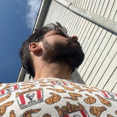 Misfit, weekend gamer, tech nerd & pagan. Designer at https://t.co/RkSu5HlFSJ. Troll @waresforweirdos. $CRO ($MCO) since 2017.