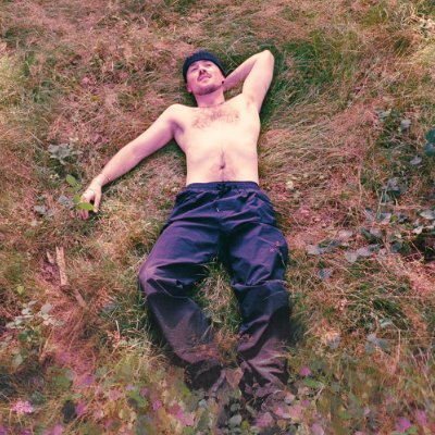 New album 'Burn The Right Things Down' out now: https://t.co/vYIinKyIJx / https://t.co/g7mdEYWVh2
Bookings: angus@pure-represents.com