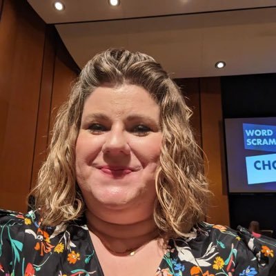 Elizabeth Wood - $TSLA | employee working at @Tesla TSLA shareholder