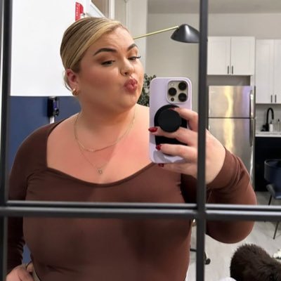 Dm me with your cashapp or PayPal and Apple Pay to get spoiled instantly 😍😍😍