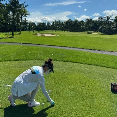 GenovKarol's profile picture. 차라리 독창성에 실패할까.모방만으로 성공해서는 안 된다.