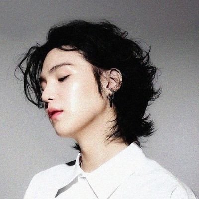 arerm00's profile picture. OT7 • ONLY ARMY