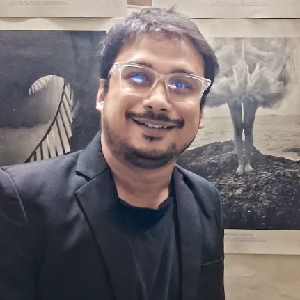 Doctoral Student @SouthAsianUni
LLM (International Law)