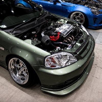 pon_b16's profile picture. ek9 typeR X に乗ってる眼鏡かけたヤツです🍌走らないのに無駄なSpoonコンプリートエンジン🥄
