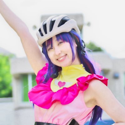 ami_hinkyaku's profile picture. 推し活の方向性がやばい人 ║@brytonjapan アンバサダー║ KASK PARTNERS ║元モード系アパレル販売員║2009〜コスプレ 2016〜ロードバイク ║ 📷 @K_kazumasan ║ 🚲DEROSA 838