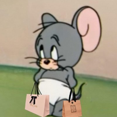 nourhanaamer's profile picture. 