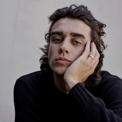 ATHRAFST0S's profile picture. under co.