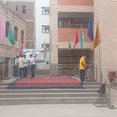Government school offering Education from Class VI to XII