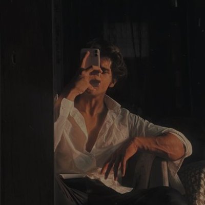 sab78188's profile picture. Account Executive
Turning prospects into long-term partners. 💼 Focused on delivering value and exceeding targets.