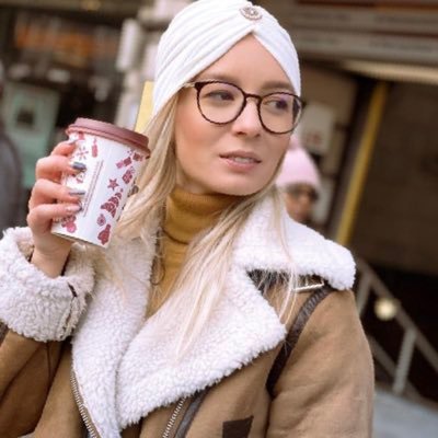 ElyardRose701's profile picture. 