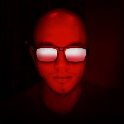 _fahr's profile picture. Indie developer
Writer of - Cancer Cósmico -. 
Designer of life.