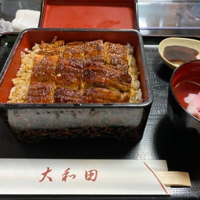 社畜してます。