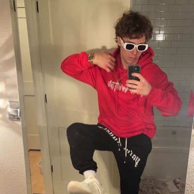 BennettShanks's profile picture. i manage some dope peope