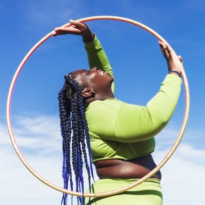 Nicole@comegalavant.com Embodiment & Flow Arts |Soft life + Black joy in motion | Hooping • Healing • Events • Retreats 👇🏾 Join The Galavanting Circle