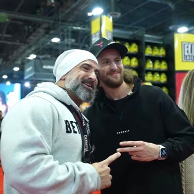 vSlurpz_'s profile picture. 💥Twitch/TikTok vSlurpz_💥 YT vSlurpz💥 Dubby Energy (code: vSlurpz)