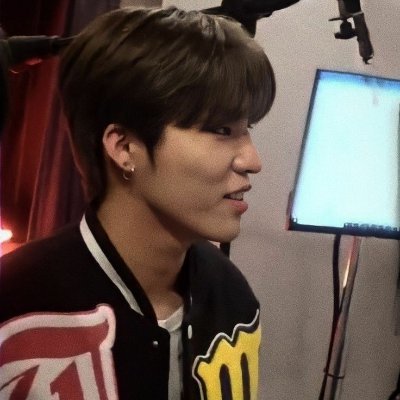 ˚₊ㅤএ 🥥 *whoosh ! 冷たい水で泳ぐ🌥🫧 ここにいるよ! @treasuremembers ×__×