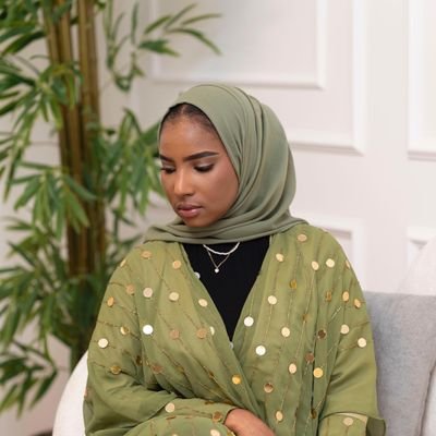 🦋Makeup artist أزيد جمالك جمال
🦋I never dreamed of success, I worked
🦋I represent myself
📎اسمـي سيـكون ذا صدا يـومـاً