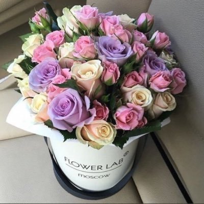 بعض الأرواح تهديك السعاده وهي لا تعلم🦋