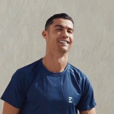 cris7priv's profile picture. @croncldo’s close friends