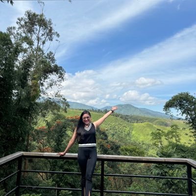 peyayimina's profile picture. Jeremiah 29:11 ✨