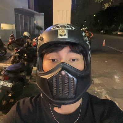 50centhell's profile picture. nvm. It’s just me myself n i.