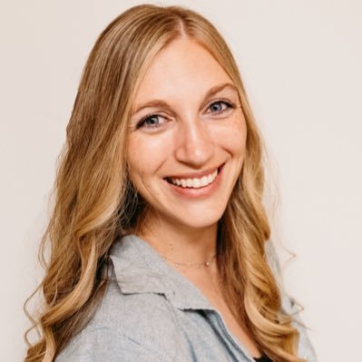 BreanneFritcher's profile picture. Associate Director at @Wachsman_
Thoughts and opinions are my own.