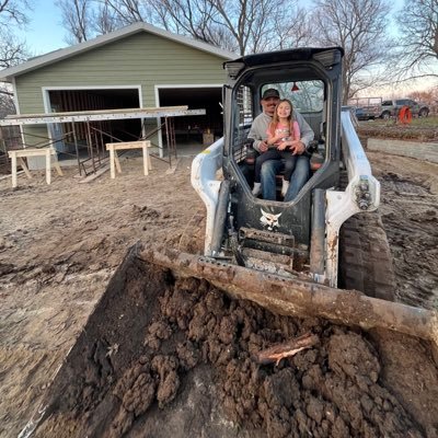 wyattkolde's profile picture. FHSU graduate. Father. Husband.