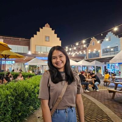 Financial Management Graduate • Business Planning Expert