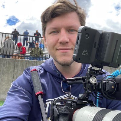 Tall guy with a camera 📸/🎥 Coordinator of Multimedia @UMBCathletics