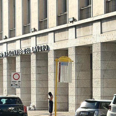 nilyblog's profile picture. 