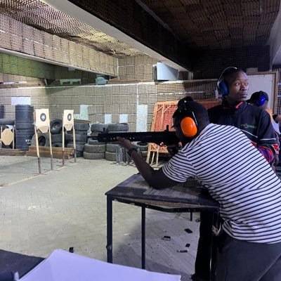 Yonkokilasi's profile picture. God first🙏🏽||Software Engineer | Flutter Developer | Mobile app Developer | Crypto | Msanii wa Codi | on the road to prosperity