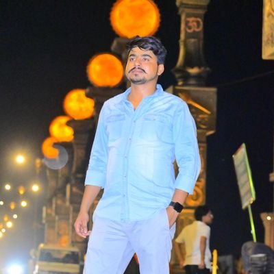 praveshprakash4's profile picture. student #rjdlover