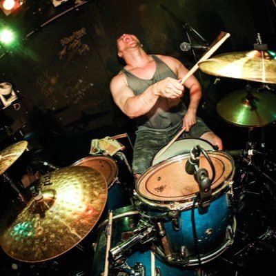 takiya24681's profile picture. mogg（休止中）、BBBサムライソード、super scrambleのドラムです！ ブラック・シャイボーイズでサポートしてます！筋トレが好き(ex.cherish,ミネルヴァの梟)