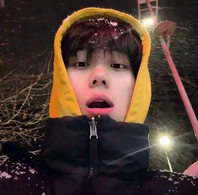 4EaFyNicqhYrYyV's profile picture. 小骚狗