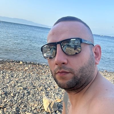 omerkzll7's profile picture. 