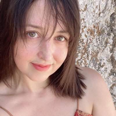 benimoyumbirmi's profile picture. 