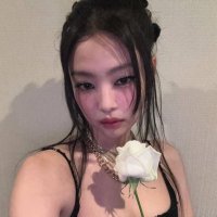 nia (@junssflowers) 's Twitter Profile