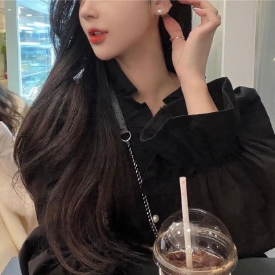 Mihono883978's profile picture. 大学に通う／19才。2つ目のアカです...よるのお相手ほしい♡フォローのない方は少しこわいかな。 優先はここ▶ https://t.co/g60FZ7G7a0