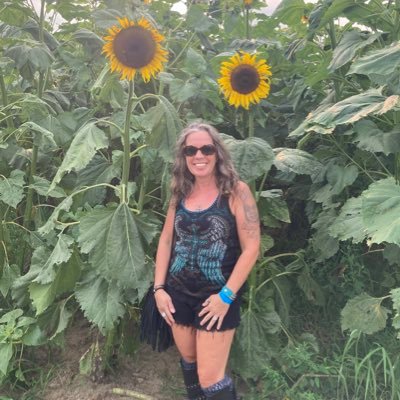 Lori8225's profile picture. Child of God, Mom, 2 time Angel Mom, Truth Teller, Freedom Fighter