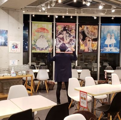 ceylon_1030's profile picture. 紫帽子の人。作詞作曲してます。雑多な趣味垢。アニソン全般聴きます。ClariSのライブ行きます。千葉ロッテ推し。NDロードスター乗ってます。
作詞作曲垢→@ceylon_music