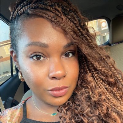 drewtaylorx's profile picture. I love how deeply unserious this app is